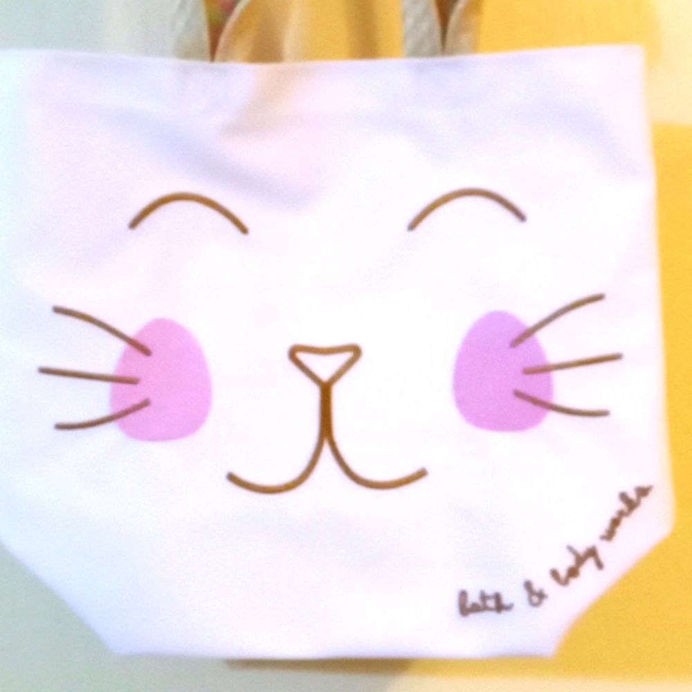 Bath & Body Works White and Pink Cat Face Tote NEW